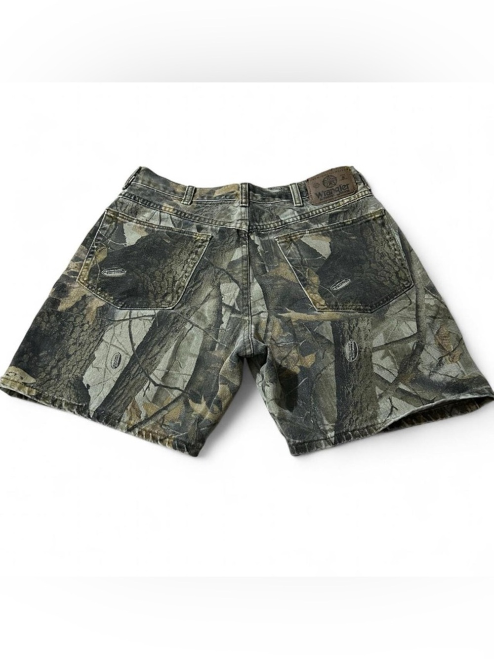 Vintage 90s Wrangler Realtree Camo Shorts Size 30